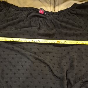 Vince Camuto Black Textured Top